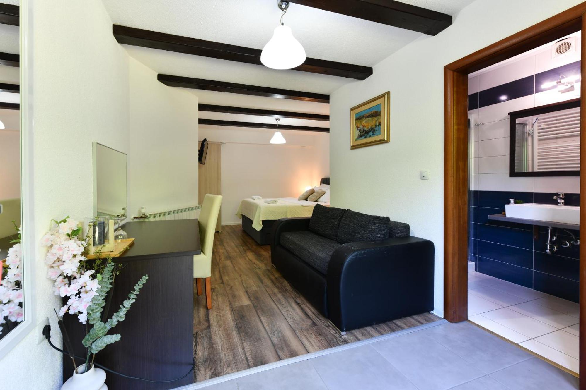 Villa Cancar Grabovac  Εξωτερικό φωτογραφία